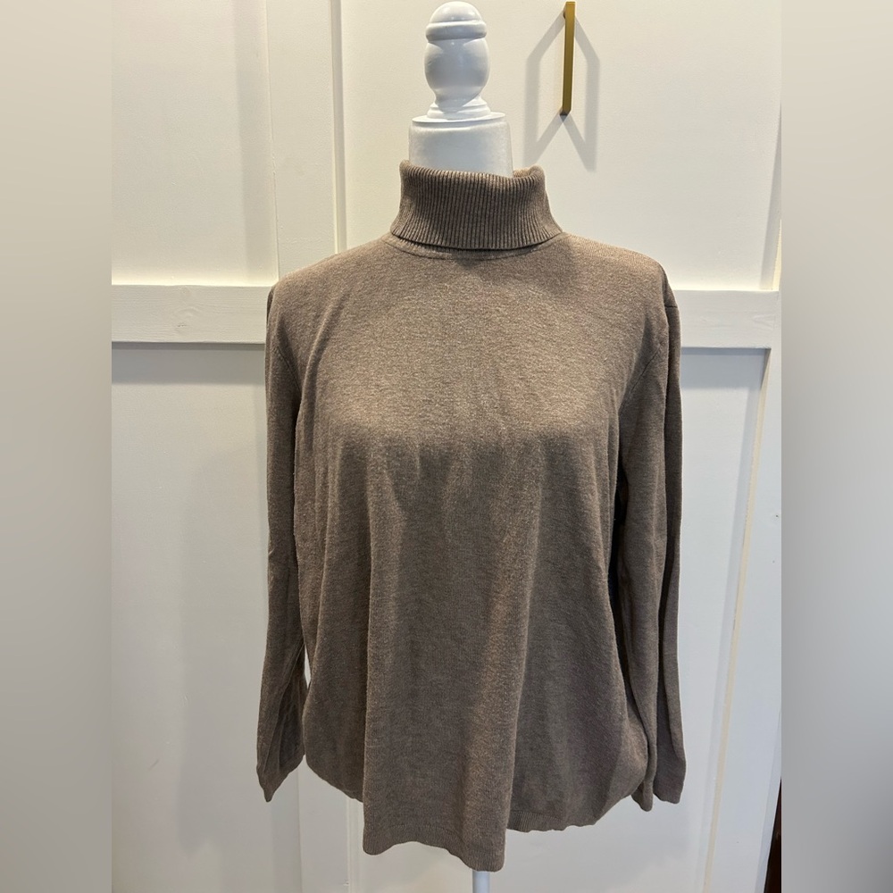 Chico's Taupe Knit Turtleneck Top